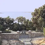 Elafonisos: Two Storey House On The Sea Front *