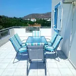 Elafonisos: Two Storey House On The Sea Front Holiday home *