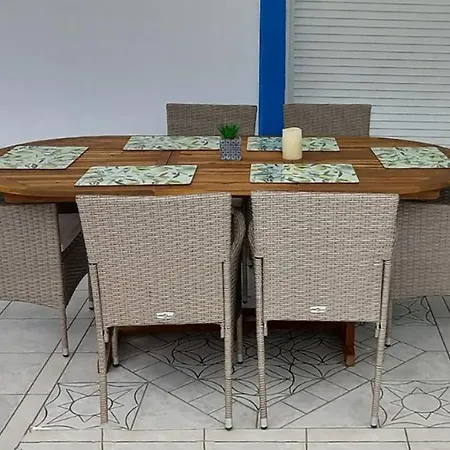 Casa vacanze Elafonisos: Two Storey House On The Sea Front