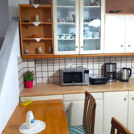 Elafonisos: Two Storey House On The Sea Front Casa vacanze *