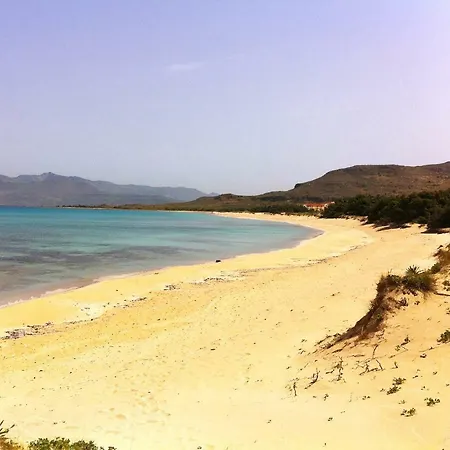 Casa vacanze Elafonisos: Two Storey House On The Sea Front