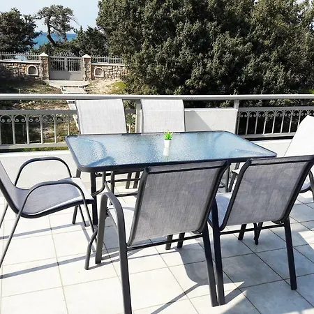 Tatil Evi Elafonisos: Two Storey House On The Sea Front Elafonissos