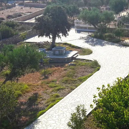 Elafonisos: Two Storey House On The Sea Front Elafonissos