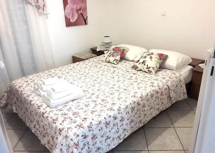 펜션 Elafonisos: Two Storey House On The Sea Front *