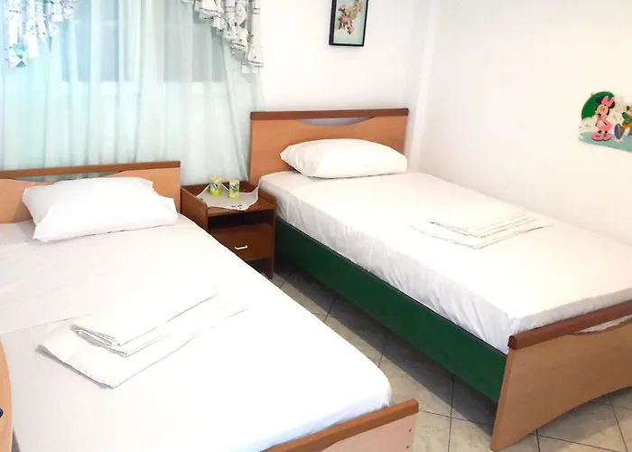 펜션 Elafonisos: Two Storey House On The Sea Front