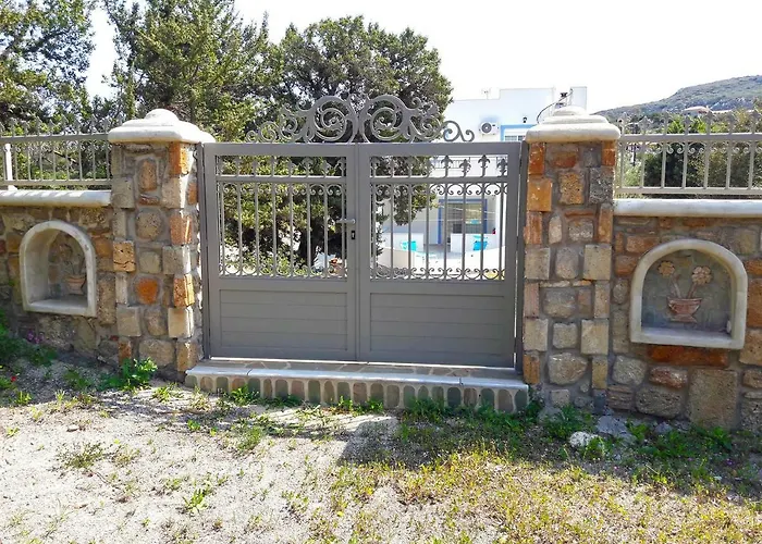 펜션 Elafonisos: Two Storey House On The Sea Front *