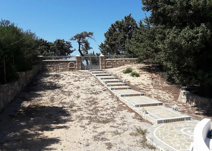 Elafonisos: Two Storey House On The Sea Front