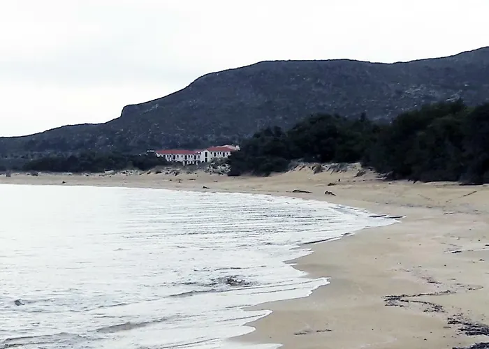 펜션 Elafonisos: Two Storey House On The Sea Front 엘라포니소스